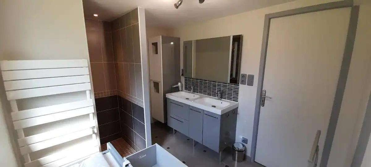 La Fontenelle  Maison En Colombage Renovee מראה חיצוני תמונה